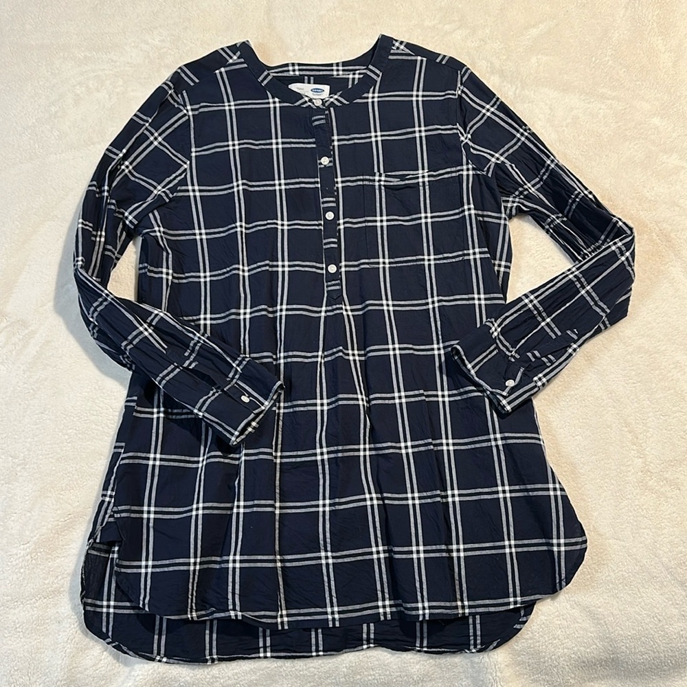 Old Navy 1/4 Button Tunic Top